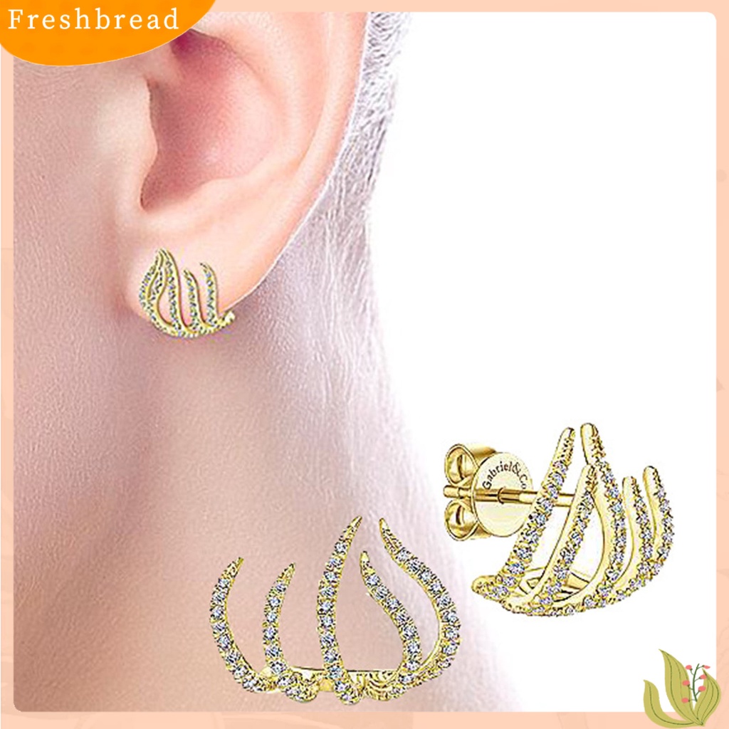 &lt; Freshbread &gt; 1pasang Anting Pejantan Wanita Berkilau Indah Berlebihan Bentuk Cakar Disabit Lady Earrings Perhiasan Wanita