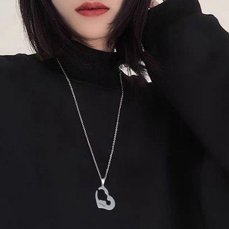 2pcs Love You Kalung Anti Karat Perempuan Cinta Kunci Berongga Tulisan Pasangan Splicing Liontin