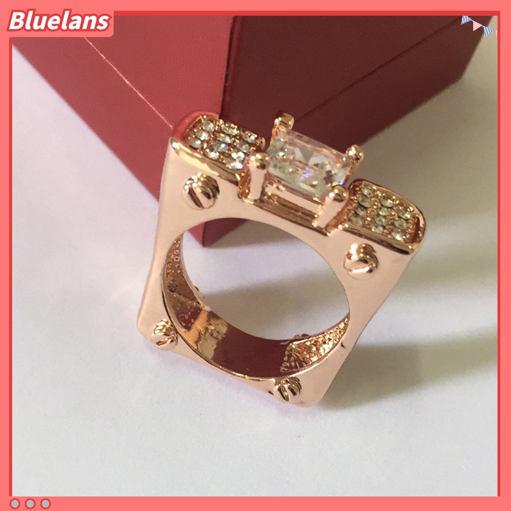 {In Stock} Fashion Wanita Berlian Imitasi Bertatahkan Persegi Geometris Jari Cincin Pesta Perhiasan Hadiah