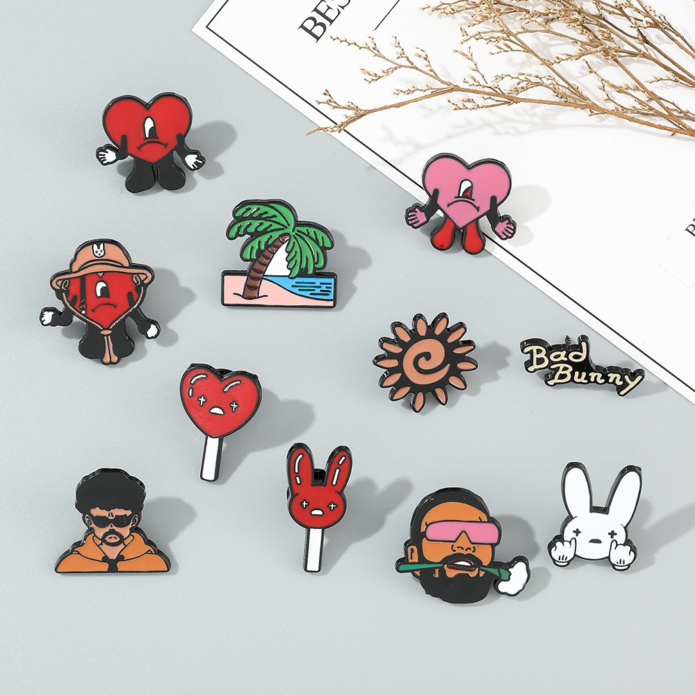 Lucu Bad Bunny Bros Merah Hati Rapper Bad Rabbit Enamel Pin Pakaian Ransel Pin Kartun Perhiasan Aksesoris Hadiah Untuk Anak-Anak