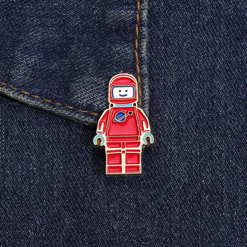 Lucu Merah Robot Enamel Pin Robot Luar Angkasa Bros Lencana Kerah Pin Kartun Perhiasan Hadiah Fans Souvenir Bros Pin