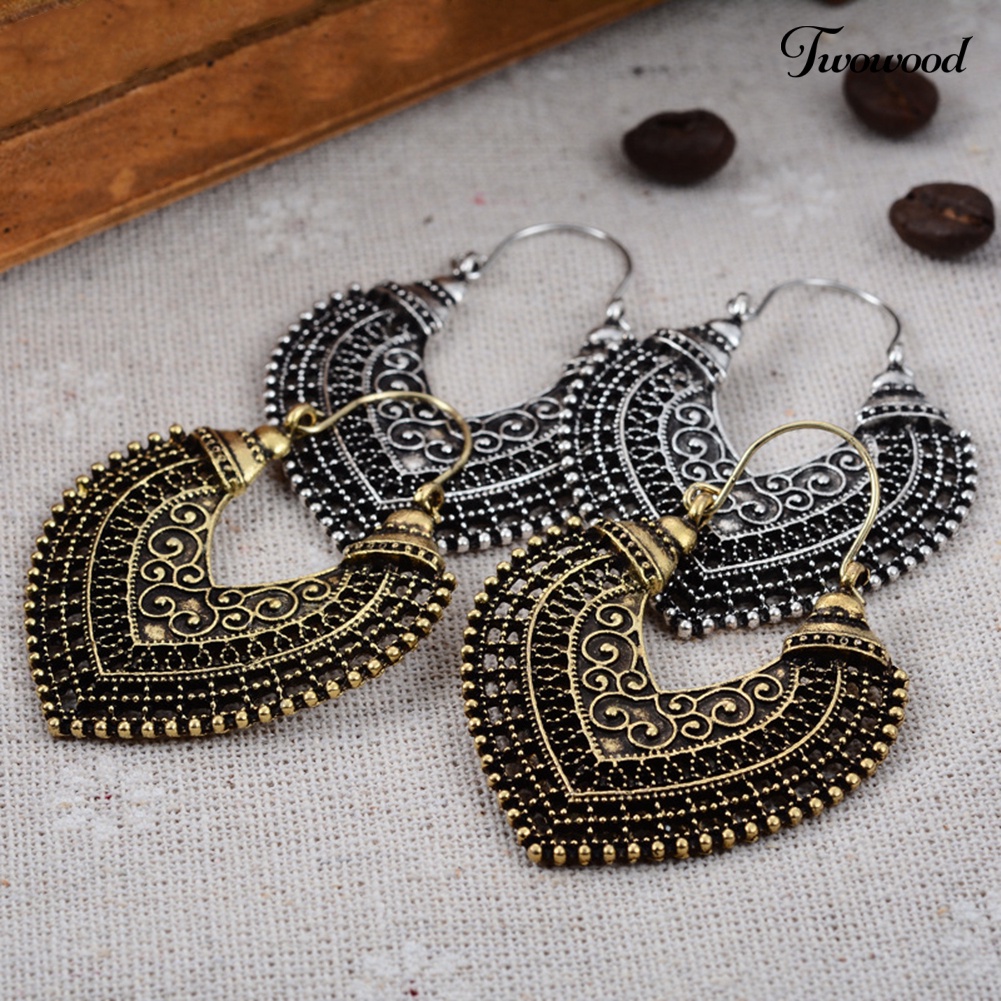 Twowood Pesta Vintage Wanita Ukiran Berongga Jantung Liontin Pernyataan Leverback Earrings