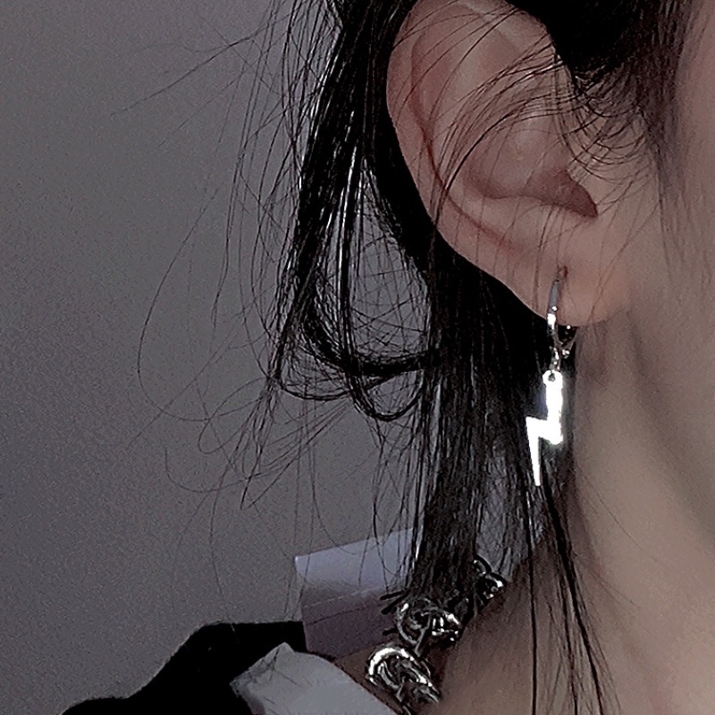 Punk Rock Fashion Lightning Drop Earring Untuk Wanita Pria Kepribadian Hip-hop Unisex Earrings Perhiasan Aksesoris Pesta