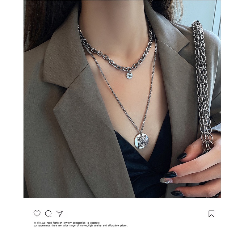 Gaya Hip-hop ins Gaya Keren Multi-Layer Inggris Plat Bulat Kasual Trendi Influencer Kalung Necklace Wanita Trendi Sweater Rantai