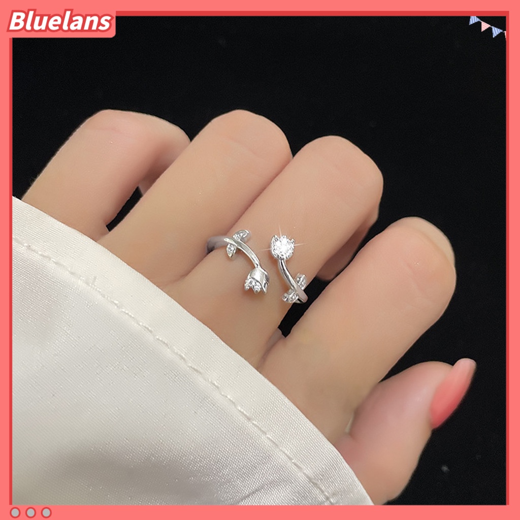 [BLS] Wanita Cincin Temperamen Berlian Imitasi Mengkilap Hias Berkilau Pembukaan Yang Dapat Disesuaikan Hadiah Hias Wanita Elegan Tulip Jari Cincin Perhiasan Pesta Untuk Pacaran