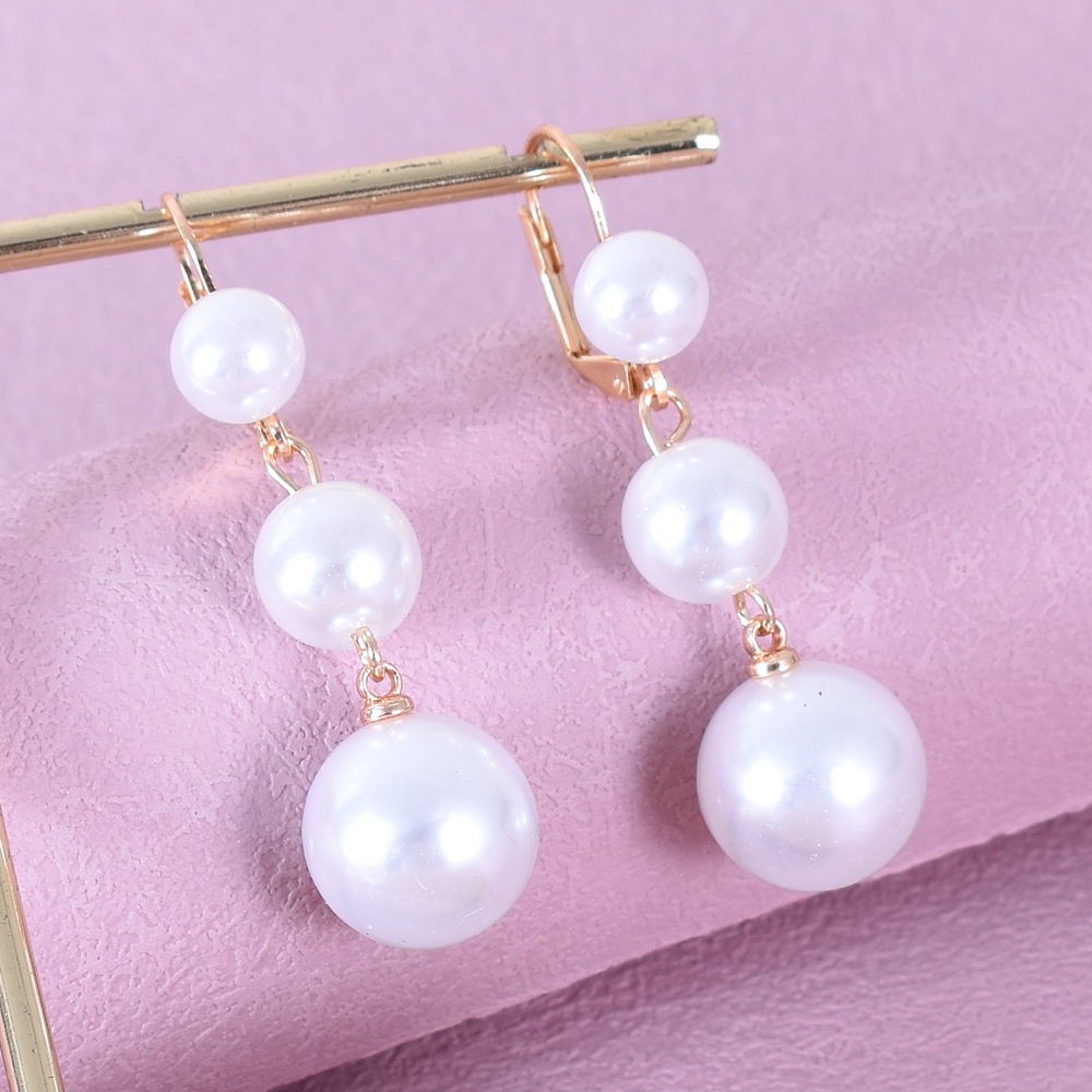 [FRA] Retro French Ball Pearl Earrings Femininitas Rumbai Panjang Selebriti Internet Mode Earrings Earrings