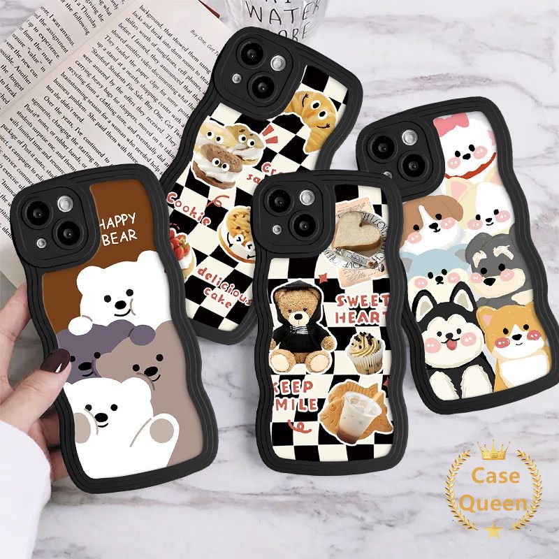 IPHONE Pola Tidak Teratur Cute Bear Cookie Cake Case Kompatibel Untuk Iphone7 6 6s 8plus XR XS X Max11 14 13 12 Pro Max SE 2020 Kartun Lucu Puppy Lovely Bear Lembut Bergelombang Penutup Tepi