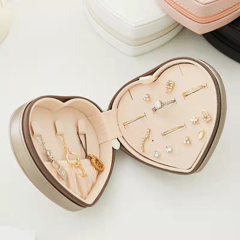 Gaya Baru Kulit PU Kecil Berbentuk Hati Kotak Penyimpanan Perhiasan Portabel Anting Earrings Jewelry Packaging Box