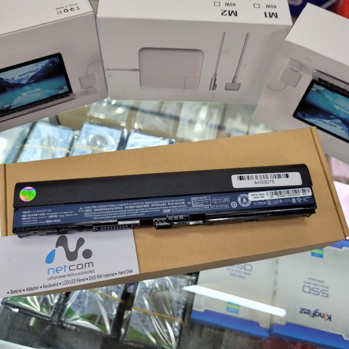 Baterai Notebook Acer Aspire One 756 725 AO756 AO725 SLIM -NS