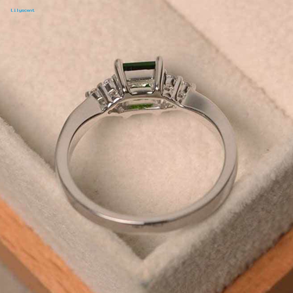 Lilyscent Fashion Wanita Square Cut Cubic Zirconia Hias Cincin Pertunangan Perhiasan Hadiah