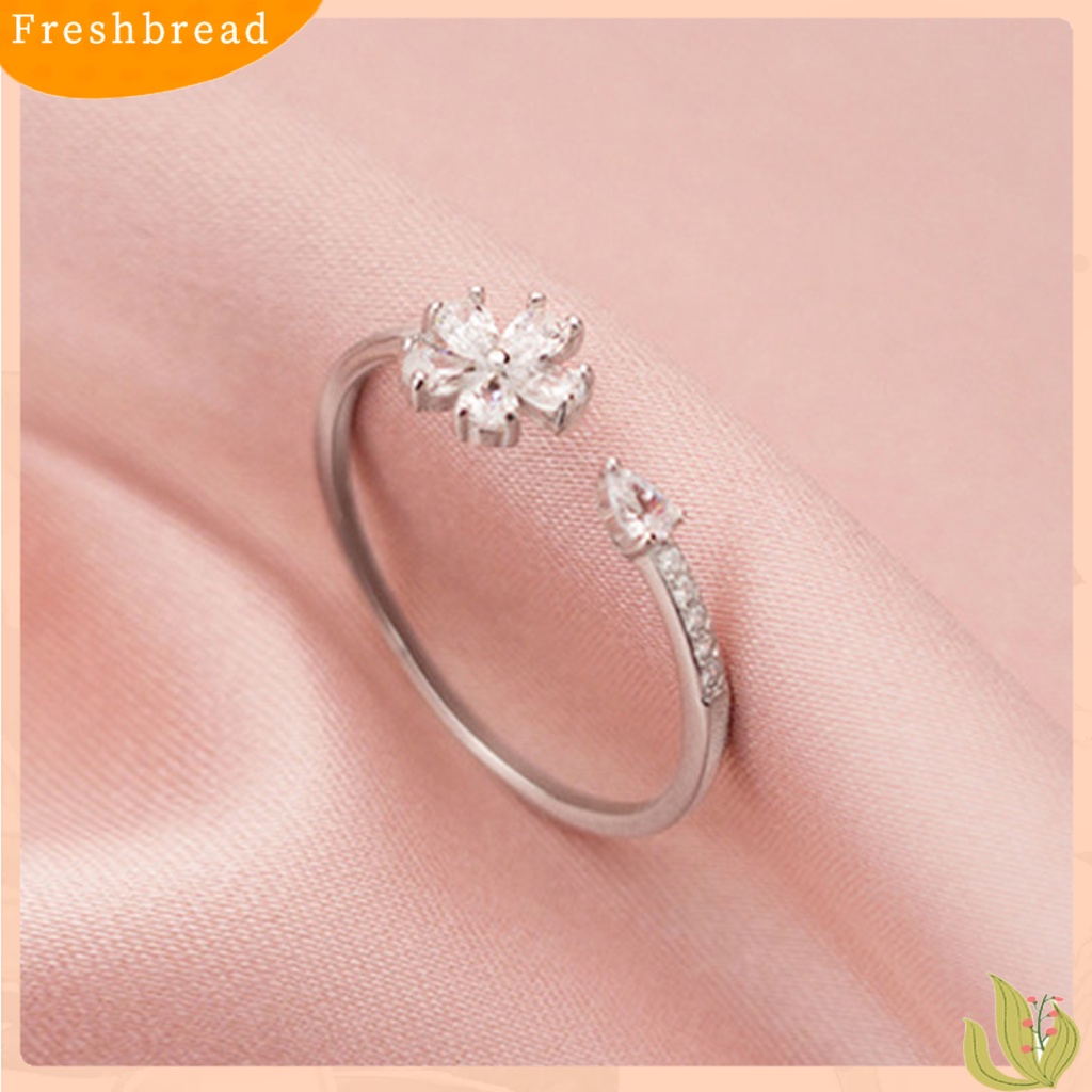 &lt; Freshbread &gt; Wanita Cincin Pembukaan Manis Mewah Emas Warna Perak Berlian Imitasi Tertanam Lima Kelopak Bunga Jari Cincin Perhiasan Fashion