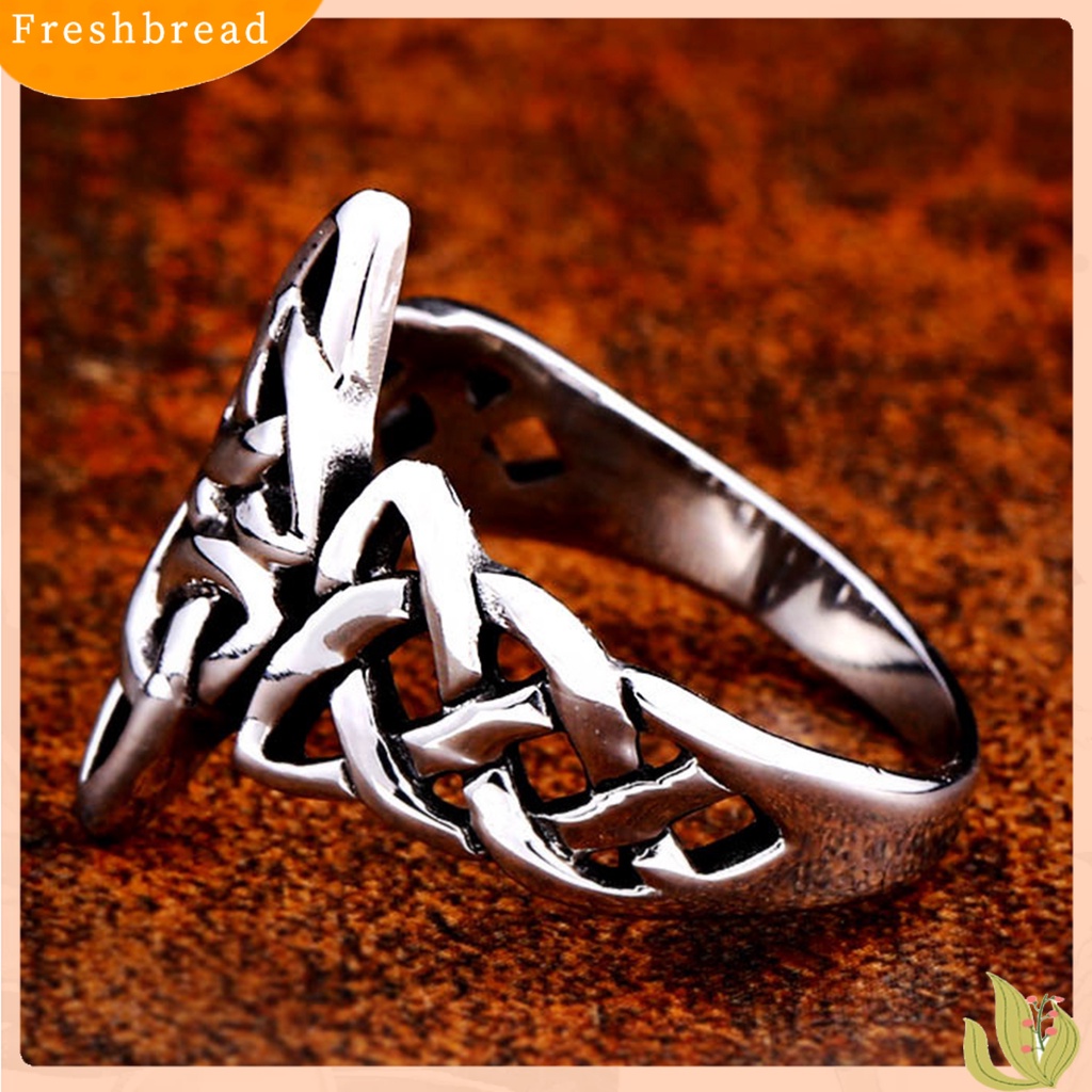 &lt; Freshbread &gt; Pria Celtic Knot Heart Cross Ukir Cincin Jari Bahan Stainless Steel Untuk Pertunangan