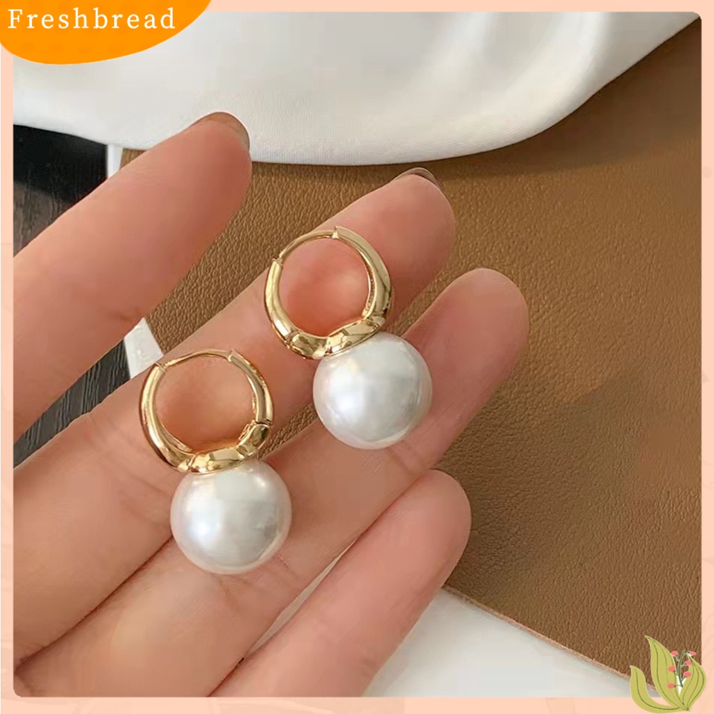 &lt; Freshbread &gt; 1pasang Anting Hoop Temperamen Elegan Minimalis Geometris Electroplating Hias Hadiah Wanita Mutiara Imitasi Menjuntai Anting Eardrop Perhiasan Aksesori Fashion