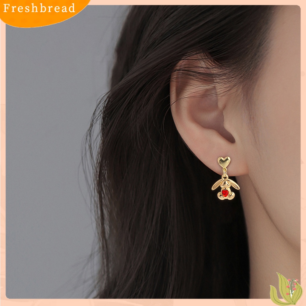 &lt; Freshbread &gt; 1pasang Anting Wanita Indah Halus Kompak Ringan Kepribadian Mewah Pakaian Sehari-Hari Paduan Kelinci Bertelinga Besar Dengan Zirkonia Anting Wanita Aksesoris Pesta