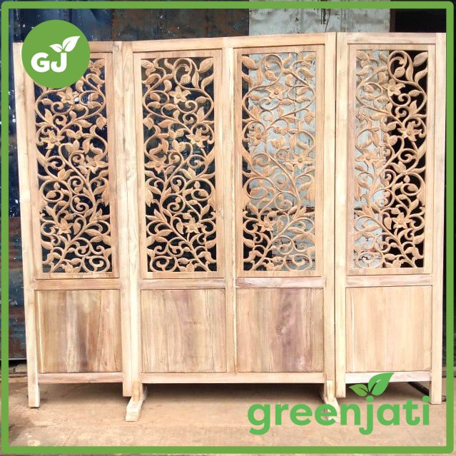 Sekat Pembatas Ruangan Kayu Ukir