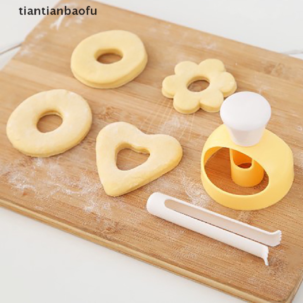 [tiantianbaofu] Diy Kreatif Cetakan Donat Donuts Masak Cutter Desserts Bread Cutg Maker Butik