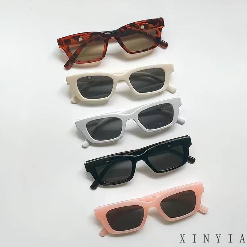 【Bayar di tempat】Kacamata Hitam Modis Serbaguna Retro Persegi Panjang Kacamata Hitam Anak Sunglasses