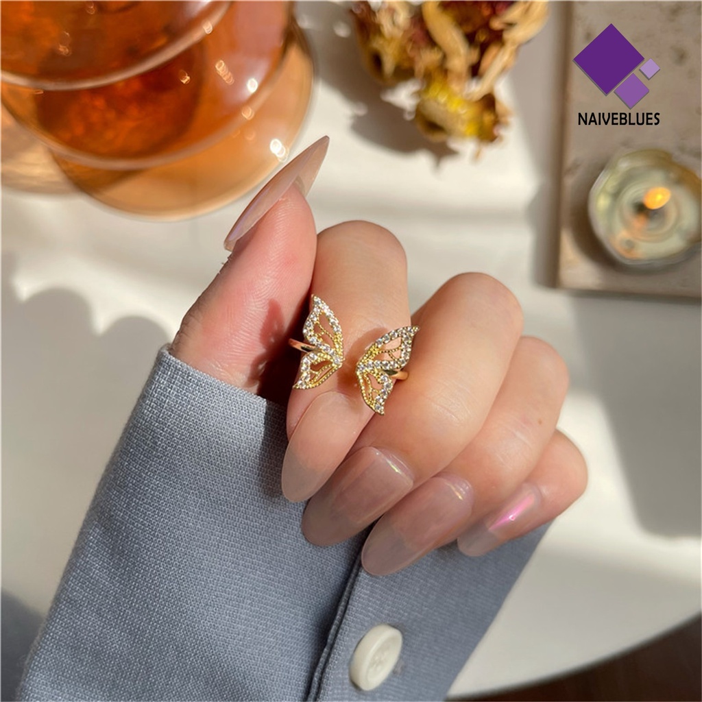 &lt; Naiveblues &gt; Cincin Jari Bentuk Indah Bahan Alloy Tahan Karat Hias Butterfly Women Ring Untuk