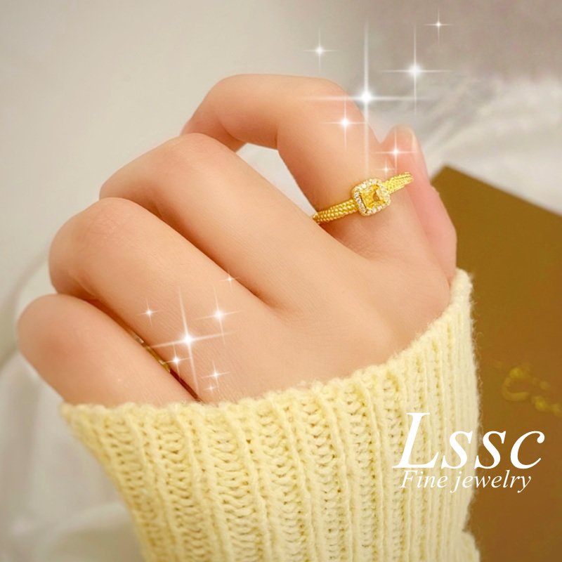 Cincin Titanium Wanita Anti Karat Permata Kristal Kuning Emas 18K Cantik Korea Aksesoris Perhiasan