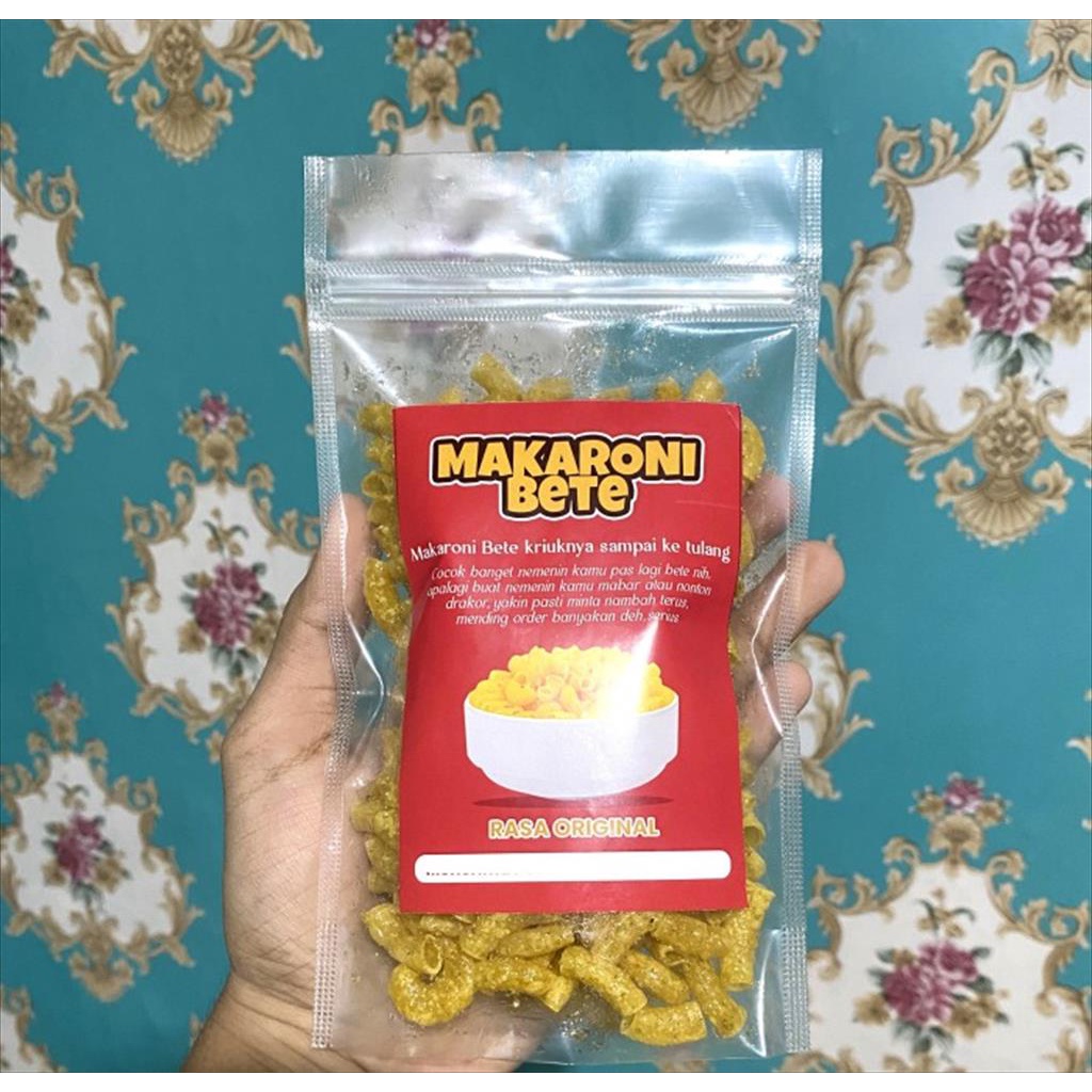 Makaroni Bete Bantet Original Pedas 75 Gr Kriuk Gurih Snack Cemilan Makanan Ringan