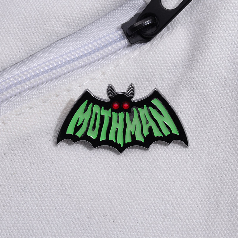 Mothman Series Lapel Pin Kartun Batman Enamel Bros Ransel Lencana Hadiah Untuk Teman