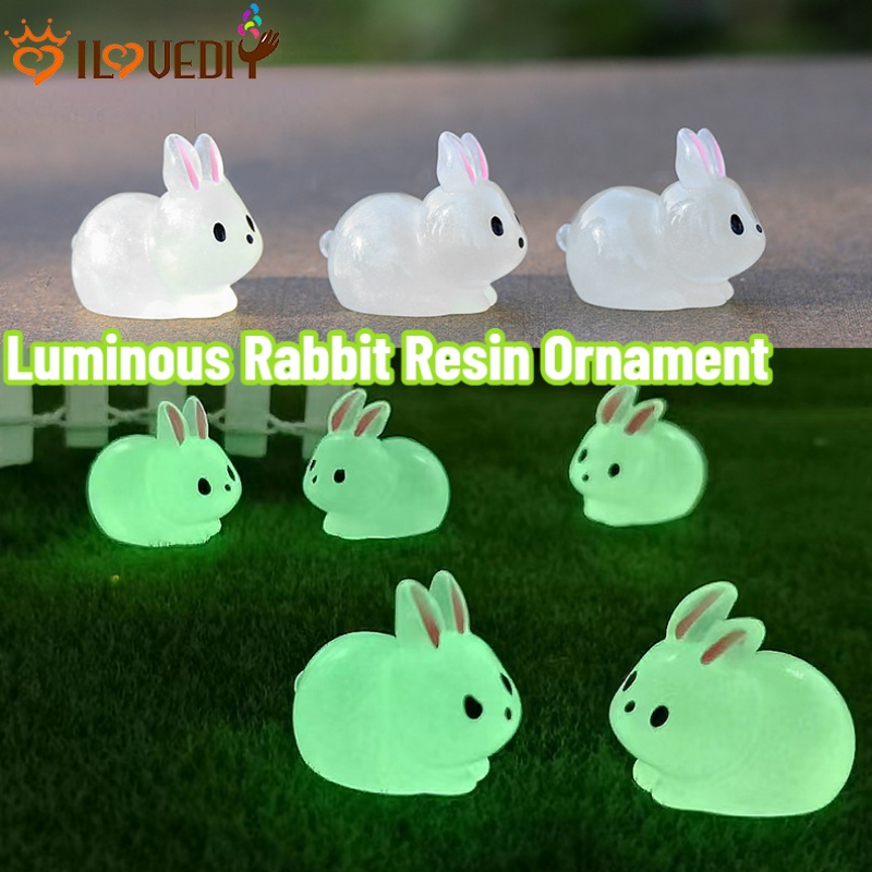 [Ditampilkan] Ornamen Resin Kelinci Bercahaya Lumut Pemandangan Taman Dekorasi Lampu Malam Patung Hewan Microlandscape Mini Peri Kelinci Bercahaya Hiasan Dashboard Interior Mobil