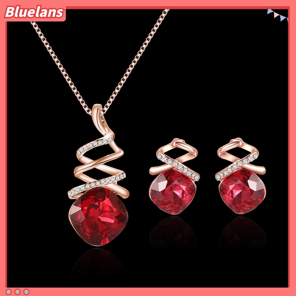 [BLS] 1set Wanita Kalung Geometris Cubic Zirconia Memutar Elegan Merah Persegi Berlian Imitasi Bertatahkan Stud Earrings Kit Fashion Perhiasan