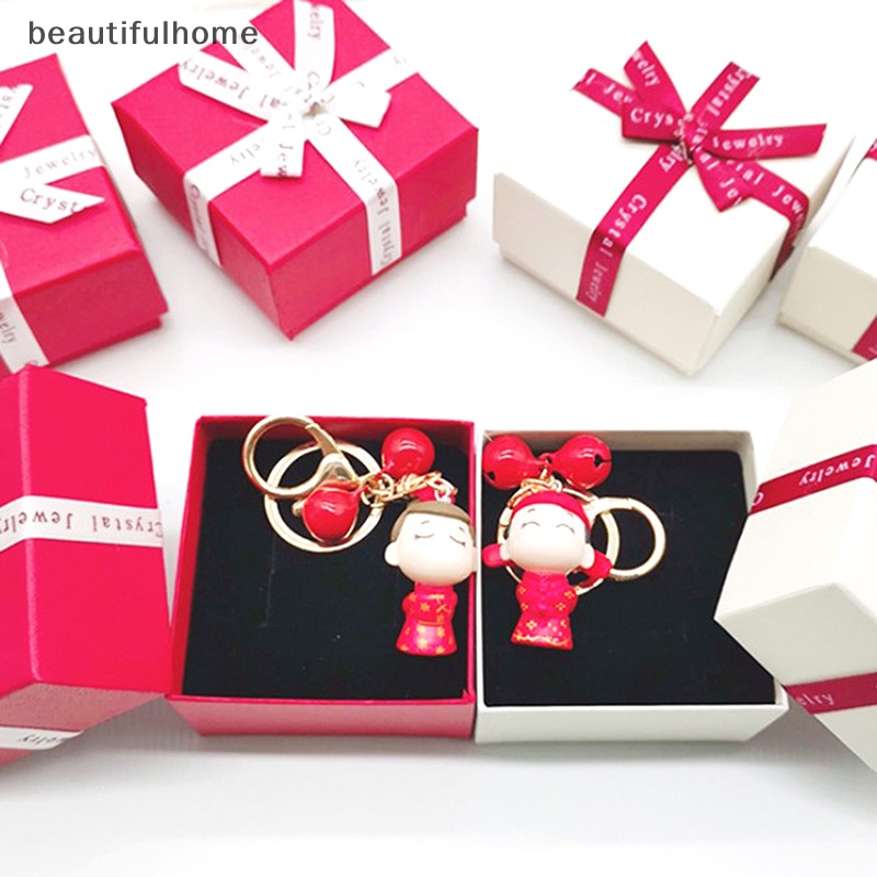 {beautifulhome} 1pasang Pengantin Wanita Logam High-end Kreatif Lucu Gantungan Kunci Merah Dengan Lonceng.