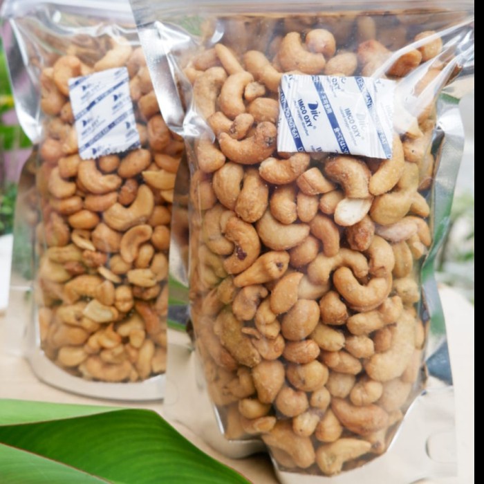

✨Ready Stok✨ - Kacang Mede Goreng Original Asin berat 1kg - Thailand