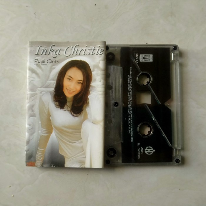 

KASET INKA CHRISTIE PUISI CINTA