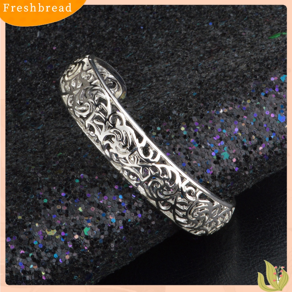 &lt; Freshbread &gt; Gelang Manset Bukaan Pengerjaan Indah Hollow Warna Silver Motif Ukir Retro Bangle Untuk Pesta