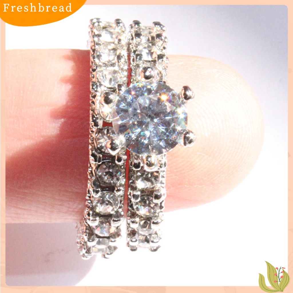 &lt; Freshbread &gt; 1pasang Cincin Wanita Full Berlian Imitasi Hias Tidak Luntur Ringan Simetris Pernikahan Circlet Untuk Ulang Tahun