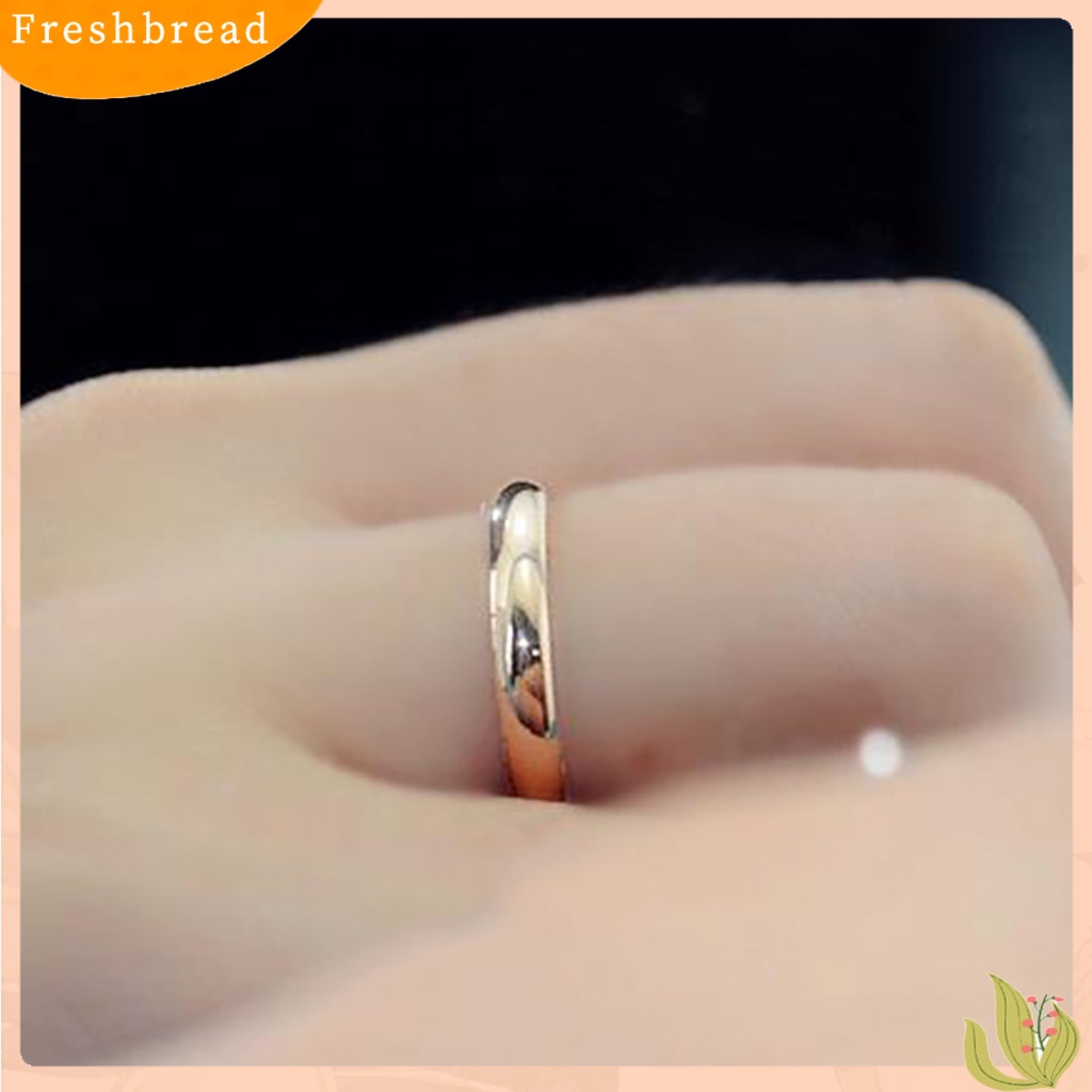 &lt; Freshbread &gt; Cincin Jari Perhiasan Jari Elegan Titanium Steel Couple Band Finger Ring Untuk Pesta