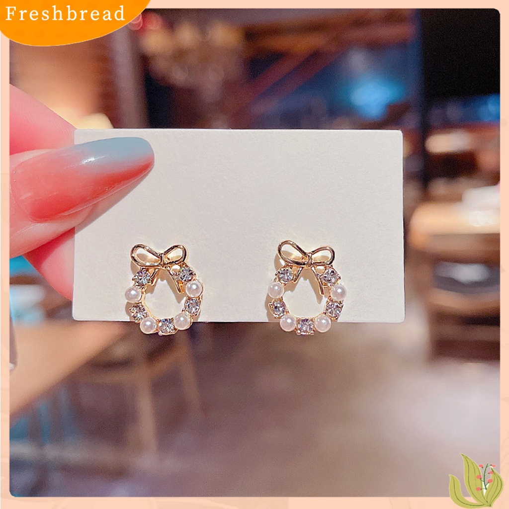 &lt; Freshbread &gt; 1pasang Wanita Ear Studs Bunga Berlian Imitasi Perhiasan Bersinar Hati Studs Earrings Untuk Pakaian Sehari-Hari