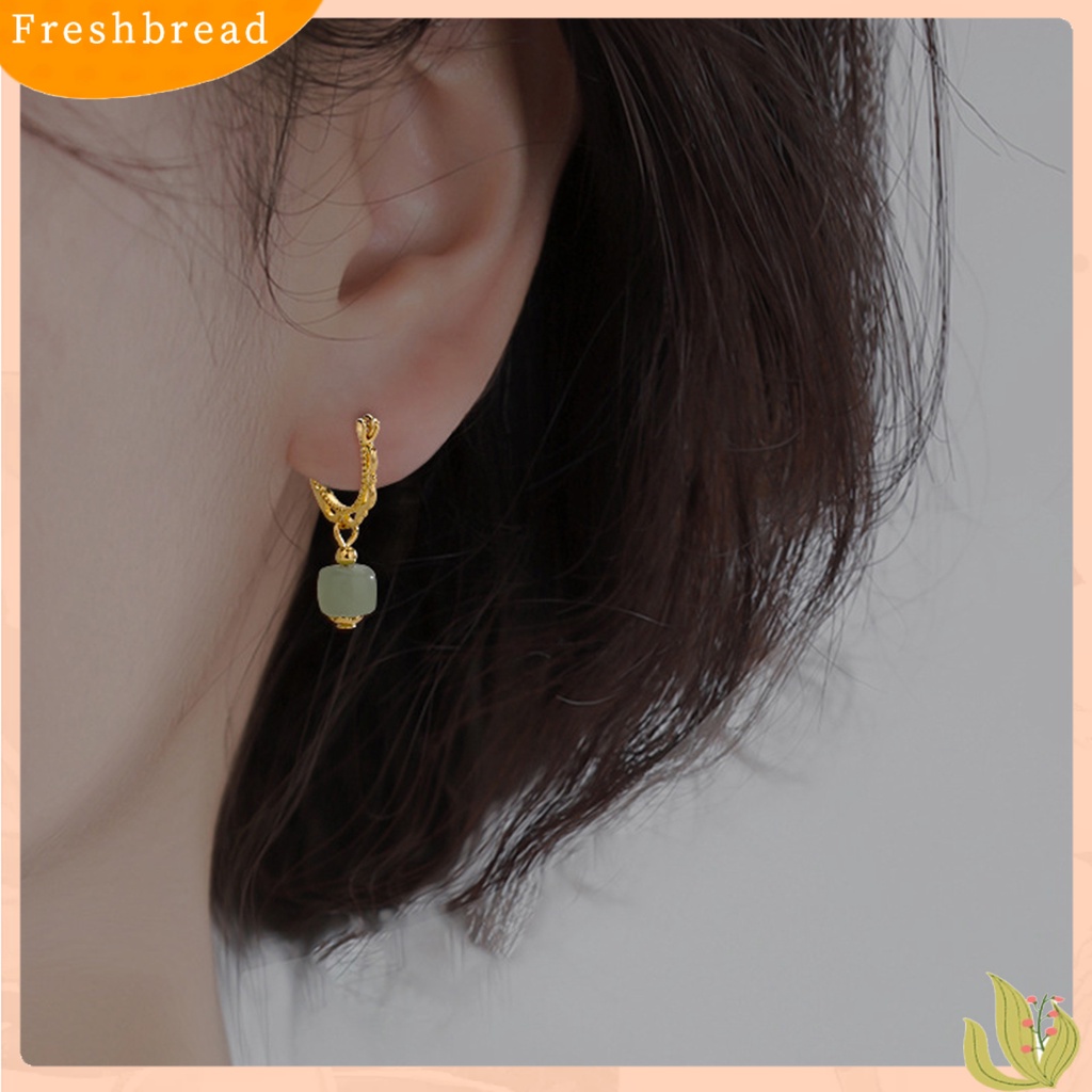 {In Stock} 1Pc Menjuntai Anting Gaya China Warna Emas Elegan Peri Hadiah Hypoallergenic Retro Faux Hetian Jade Drop Earring Perhiasan Aksesoris