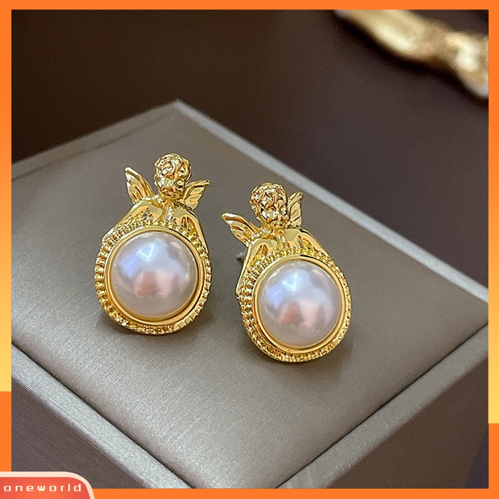 [OWR] 1pasang Ear Studs Golden Angel Elegan Temperamen Geometris Bulat High Gloss Mutiara Imitasi Wanita Anting Perhiasan Aksesoris
