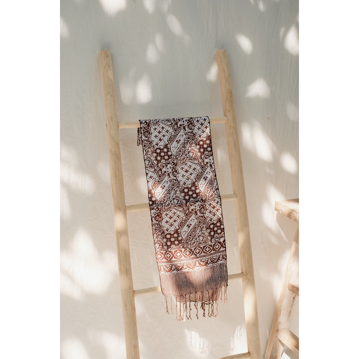 RATU - Scarf Batik TCR Sekar Jagad Brown