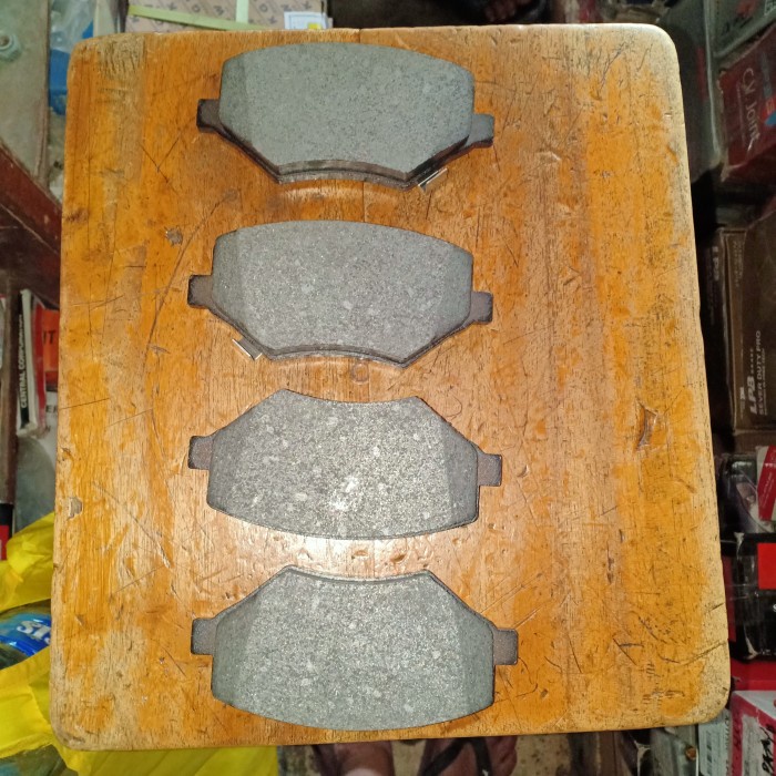 kampas rem depan Wuling almaz