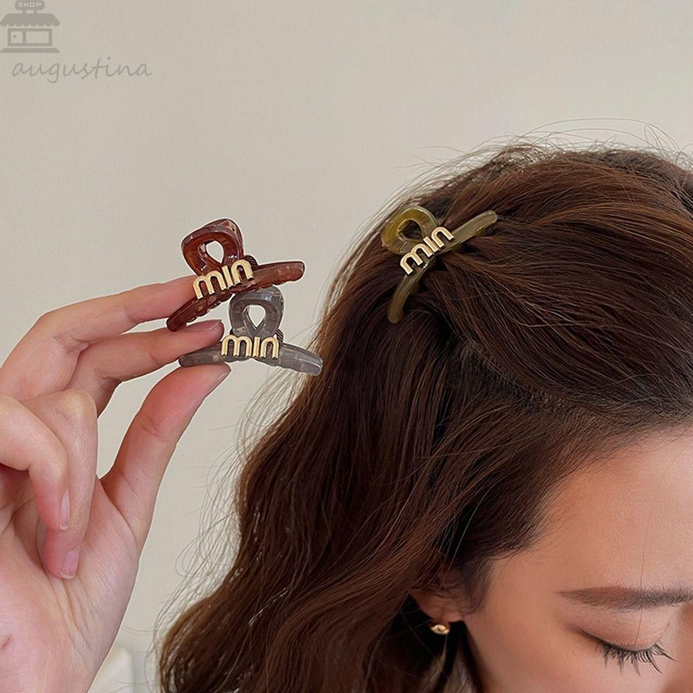 Agustina Huruf Hair Claw Lucu Elegan Manis Untuk Anak Perempuan Hiu Klip Hiasan Kepala Akrilik Untuk Wanita Women Hair Clips