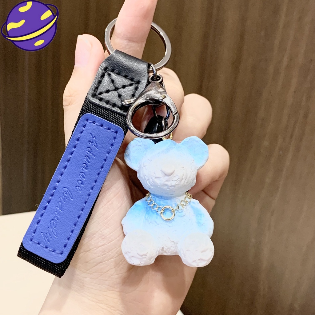 Rendering Gradient Bear Kreatif Resin Gradient Keychain Keren Lunar Explorer Bear Hewan Mobil Tali Kulit Gantungan Kunci Gadis Cowok Ransel Liontin Hadiah