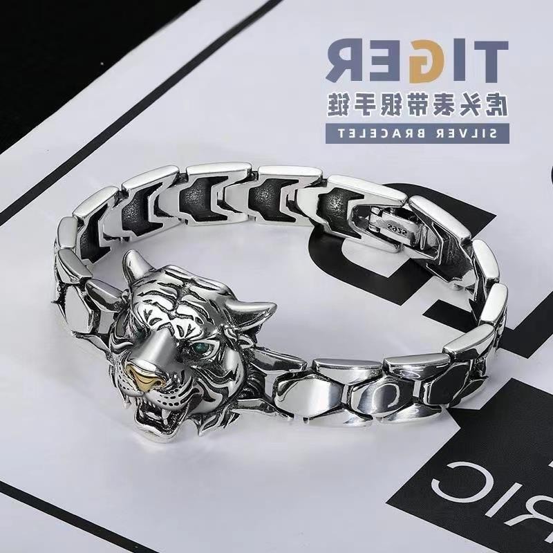 Zh Perhiasan Hip-hop Batu Stainless Steel Mendominasi Harimau Pria Permata Gelang Aksesoris Pesta Halloween