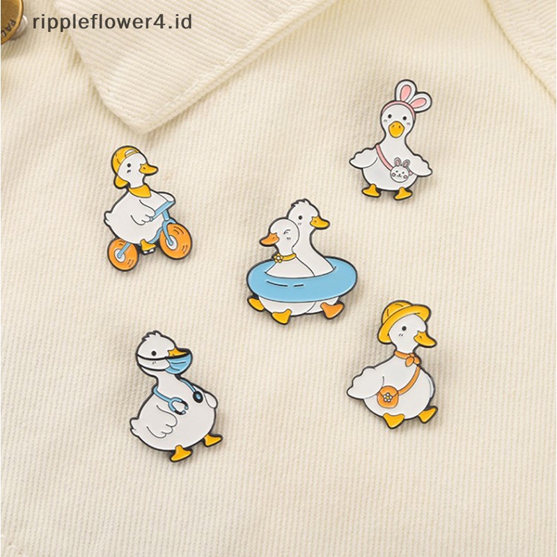 {rippleflower4.id} Lovely Animal Enamel Pin Custom Angsa Bebek Belanja Renang Bersepeda Bros Tas Kerah Pin Kartun Lucu Lencana Perhiasan Hadiah Untuk Anak~