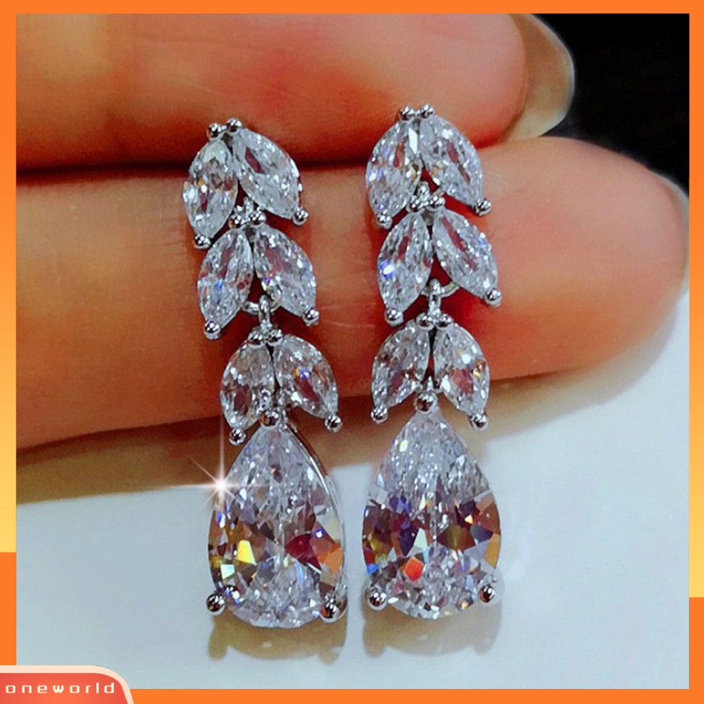 [WOD] 1pasang Anting Menjuntai Bentuk Daun Berlian Imitasi Perhiasan Halus Cubic Zirconia Stud Earrings Untuk Pernikahan