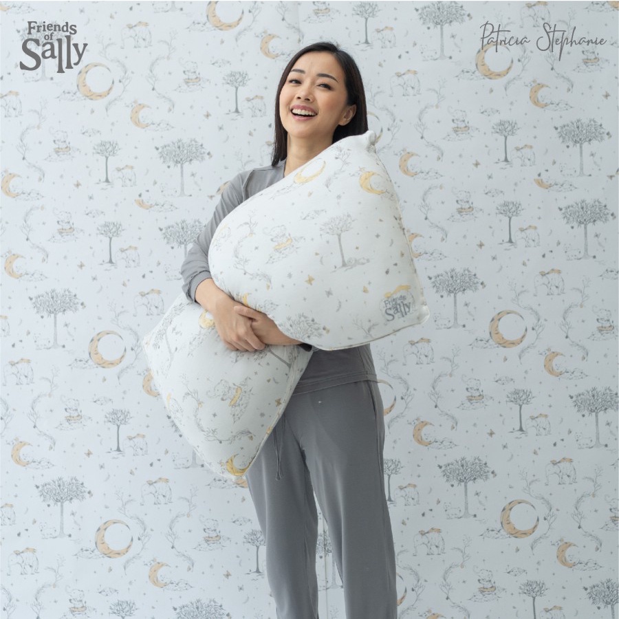Friends of Sally x Patricia Stephanie - Kids &amp; Adult Head Pillow