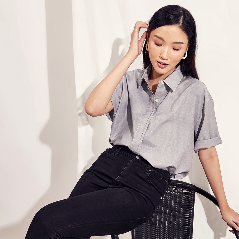 Ms Daisy Jill Striped Boxy Shirt / Kemeja wanita kasual / Blouse wanita garis-garis