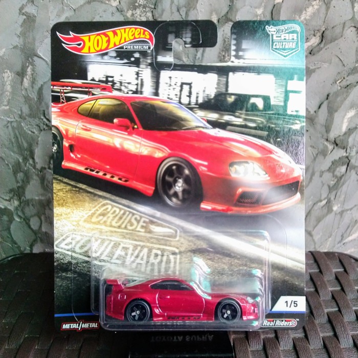 HOT WHEELS PREMIUM CC Cruise Boulevard Toyota Supra