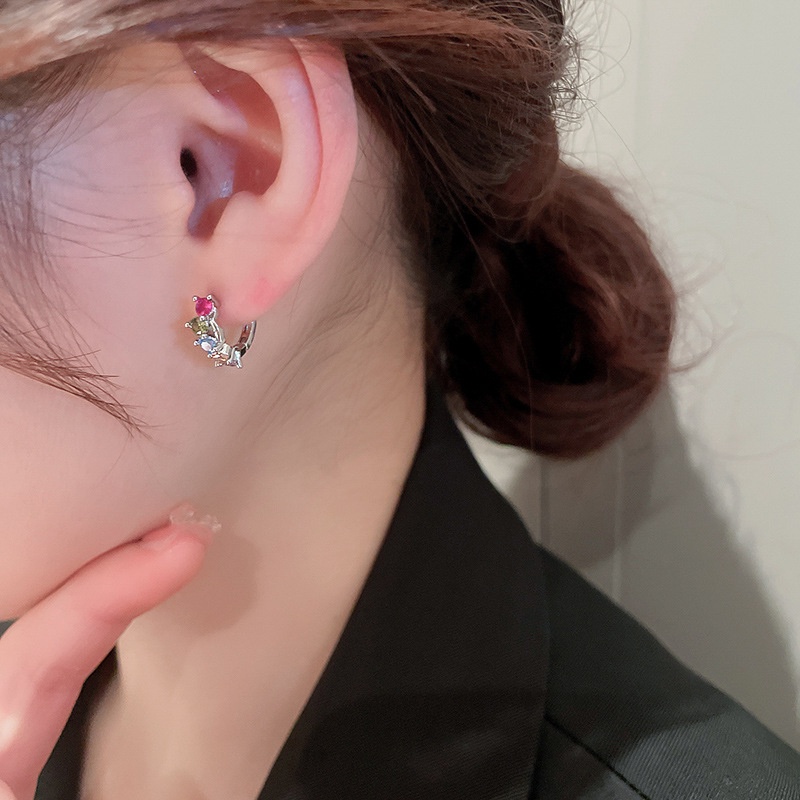 Rainbow zircon Hoop earrings Aksesoris Korea Halus Kecil Dan high-end Wanita