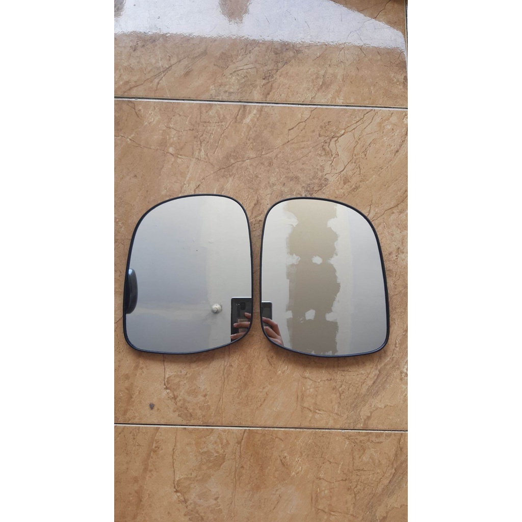 kaca spion innova lama