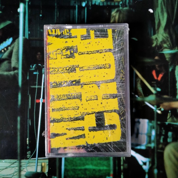 SEGEL | KASET MOTLEY CRUE S/T