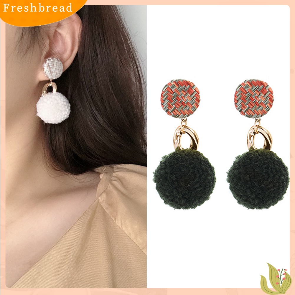 &lt; Freshbread &gt; Musim Dingin Wanita Manis Pompom Menjuntai Drop Ear Stud Earrings Perhiasan Hadiah Teman